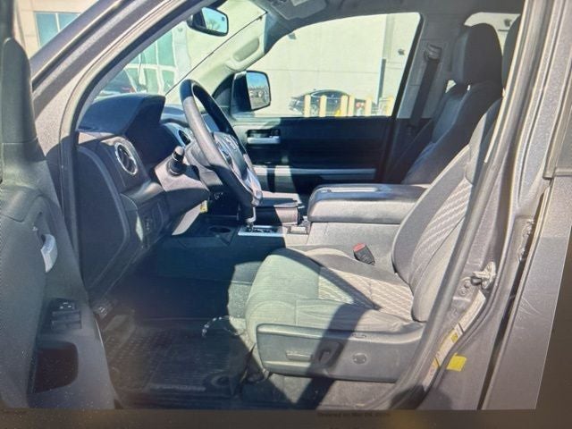 2018 Toyota Tundra SR5