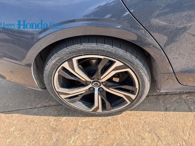 2024 Volvo S60 B5 Plus Dark Theme