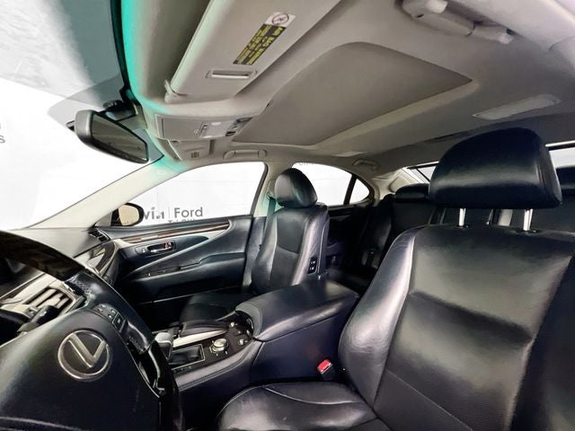 2014 Lexus LS 460