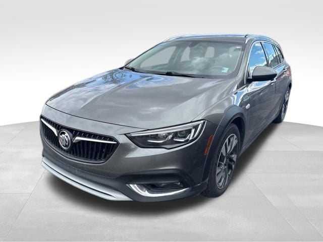 2018 Buick Regal TourX Essence