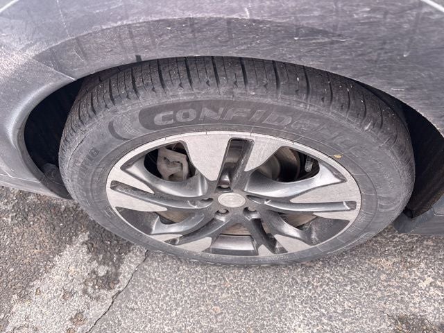 2018 Buick Regal TourX Essence