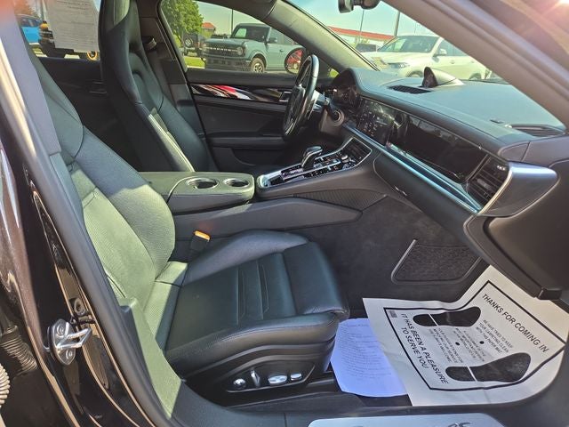 2018 Porsche Panamera 4S