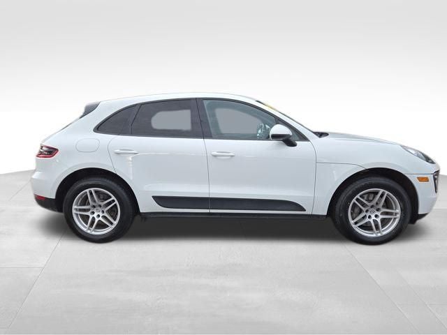 2017 Porsche Macan Base