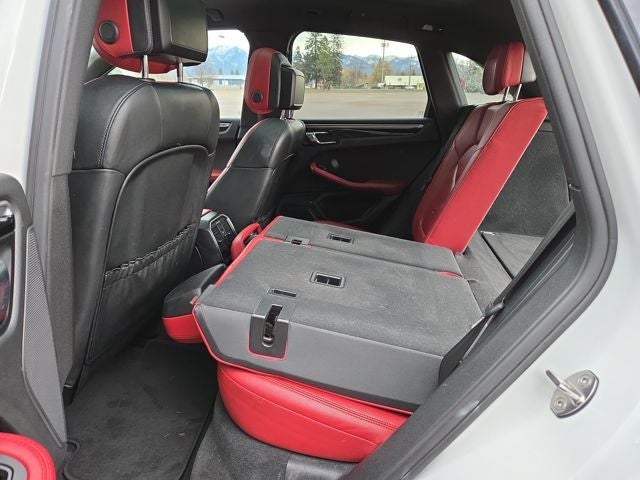 2017 Porsche Macan Base