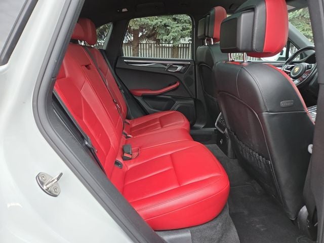 2017 Porsche Macan Base