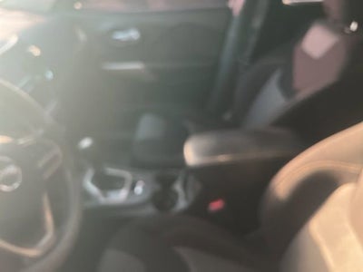 2017 Jeep Cherokee Sport