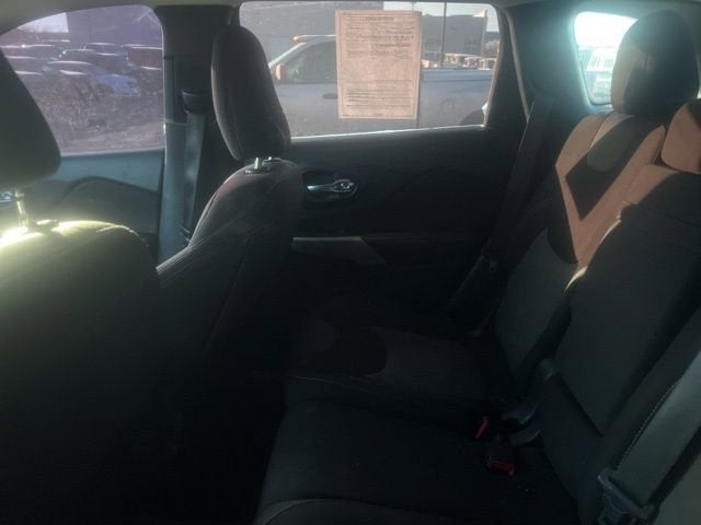 2017 Jeep Cherokee Sport