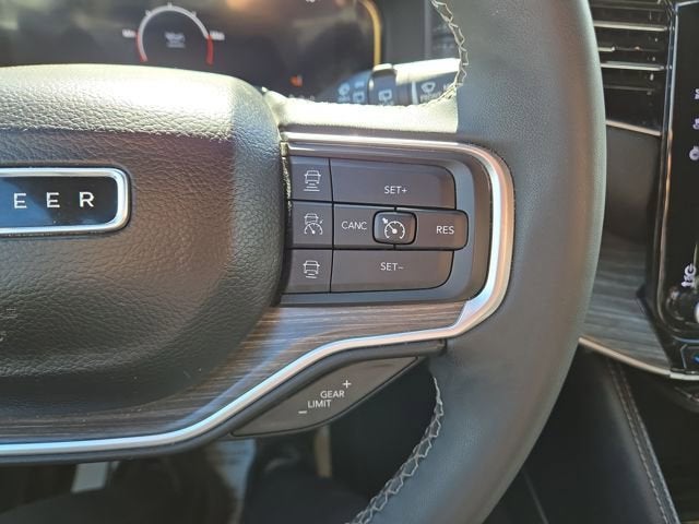 2024 Jeep Wagoneer L Series III