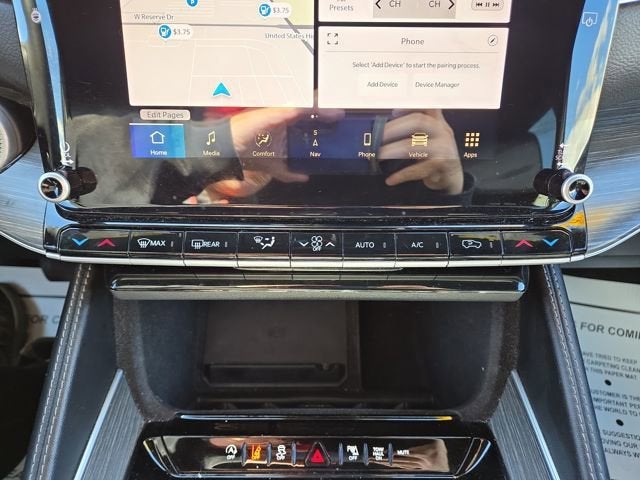 2024 Jeep Wagoneer L Series III