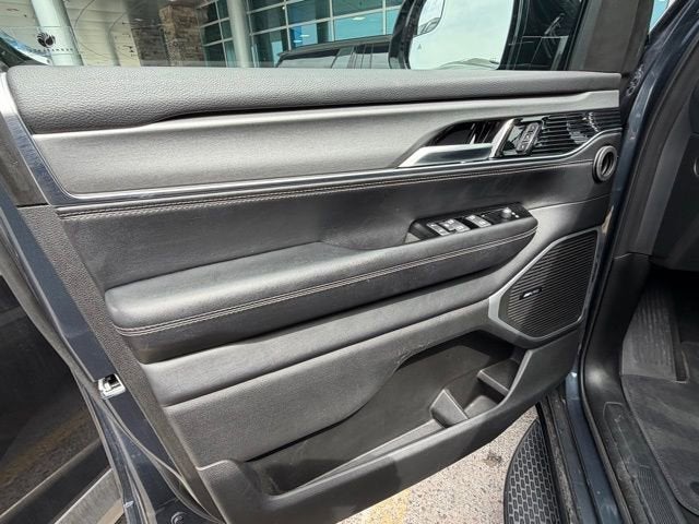 2023 Jeep Wagoneer Series II Carbide