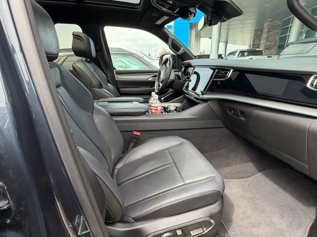 2023 Jeep Wagoneer Series II Carbide