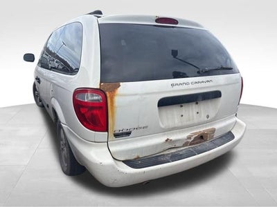 2005 Dodge Caravan SE