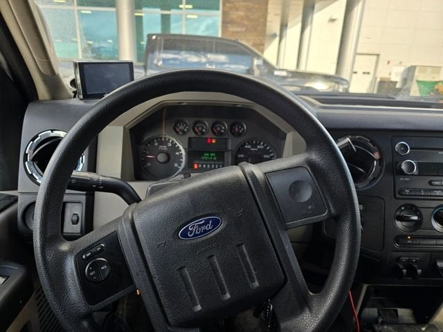2010 Ford Super Duty F-350 SRW XL