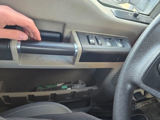 2010 Ford Super Duty F-350 SRW XL