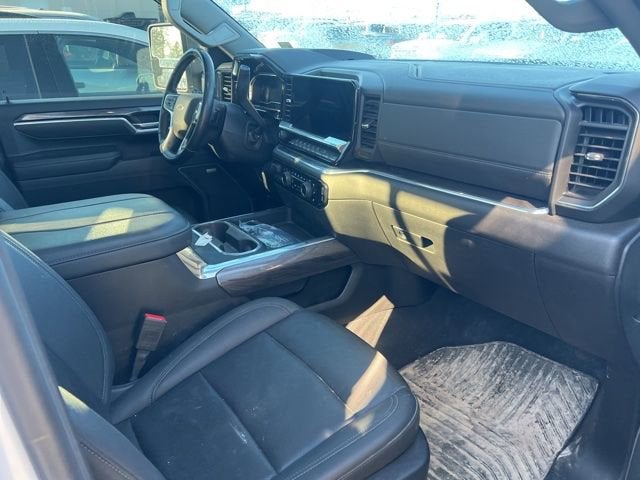 2025 Chevrolet Silverado 3500 HD LTZ