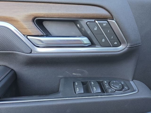 2025 Chevrolet Silverado 3500 HD High Country