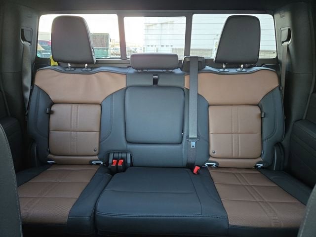 2025 Chevrolet Silverado 3500 HD High Country