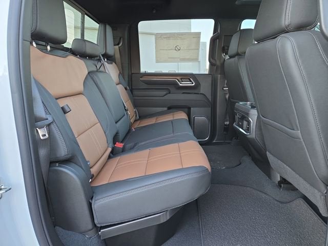 2025 Chevrolet Silverado 3500 HD High Country