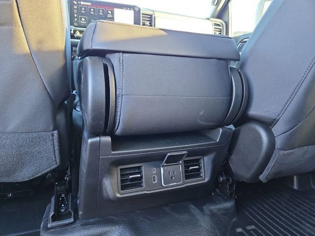 2026 GMC Sierra 3500 HD Chassis Cab SLE