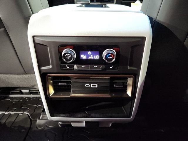 2024 GMC HUMMER EV SUV 2X