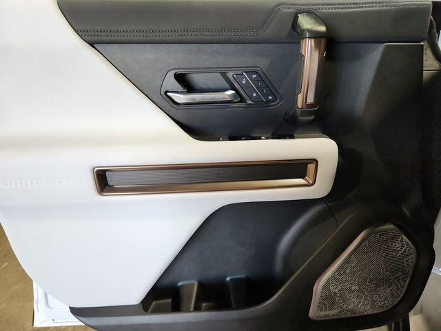 2024 GMC HUMMER EV SUV 2X