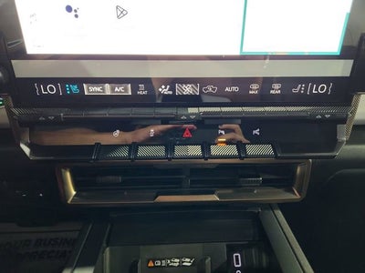 2024 GMC HUMMER EV SUV 2X