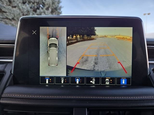 2023 GMC Yukon XL AT4