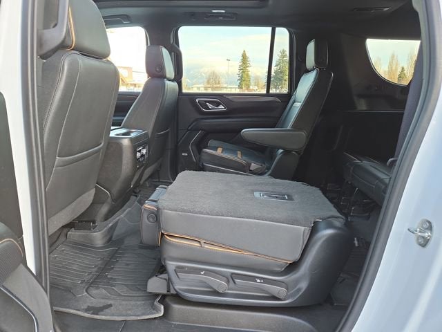 2023 GMC Yukon XL AT4