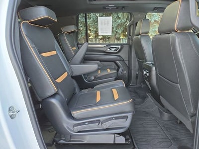 2023 GMC Yukon XL AT4