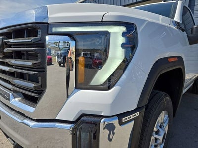 2025 GMC Sierra 2500 HD Pro