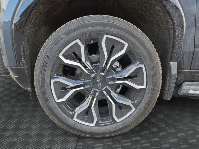 2025 GMC Sierra EV Max Range Denali