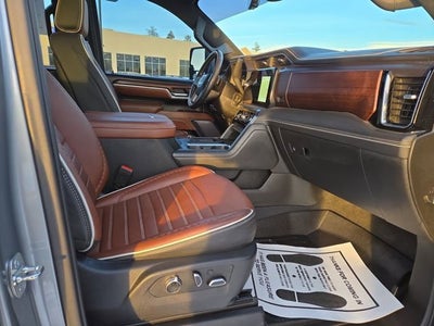 2024 GMC Sierra 3500 HD Denali Ultimate