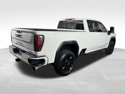 2025 GMC Sierra 3500 HD AT4
