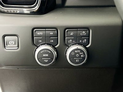 2025 GMC Sierra 3500 HD AT4