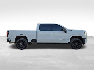 2025 GMC Sierra 3500 HD AT4