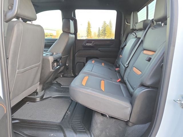 2025 GMC Sierra 3500 HD AT4