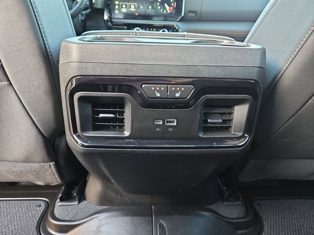 2025 GMC Sierra 3500 HD AT4