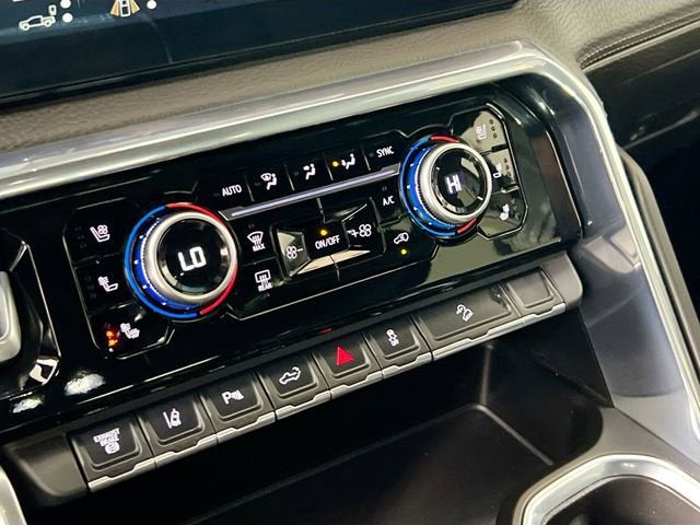 2025 GMC Sierra 3500 HD Denali