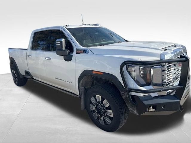 2025 GMC Sierra 3500 HD Denali