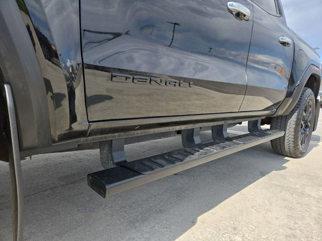 2023 GMC Canyon Denali