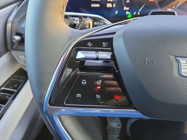 2026 Cadillac VISTIQ Luxury