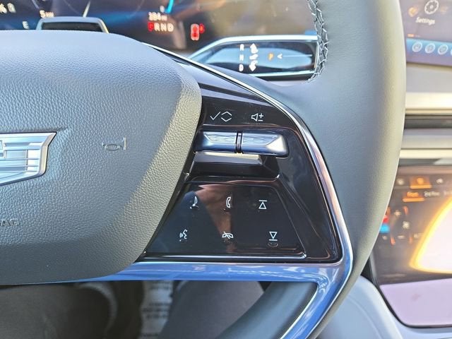 2026 Cadillac VISTIQ Luxury