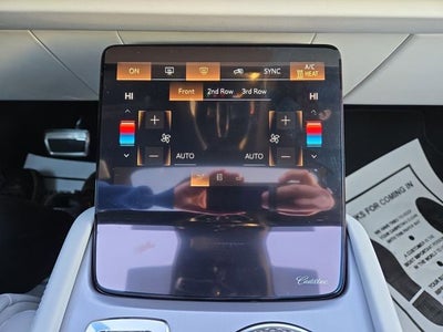 2026 Cadillac VISTIQ Luxury