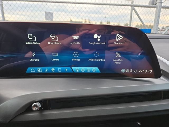 2026 Cadillac VISTIQ Sport