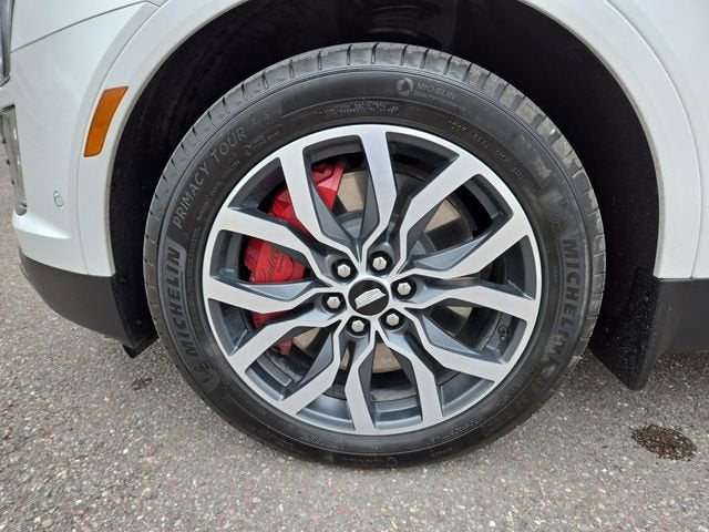 2022 Cadillac XT5 Sport