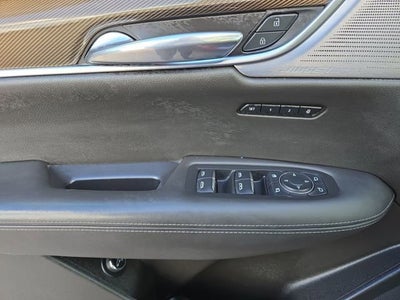 2022 Cadillac XT6 Premium Luxury