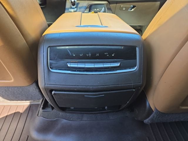 2022 Cadillac Escalade ESV Premium Luxury