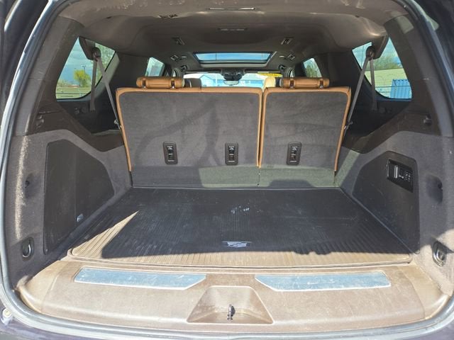 2022 Cadillac Escalade ESV Premium Luxury