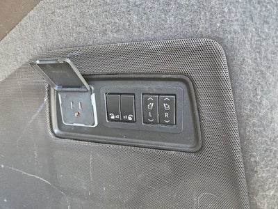 2022 Cadillac Escalade ESV Premium Luxury