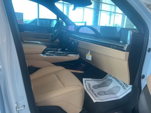 2025 Cadillac ESCALADE IQ Sport 2